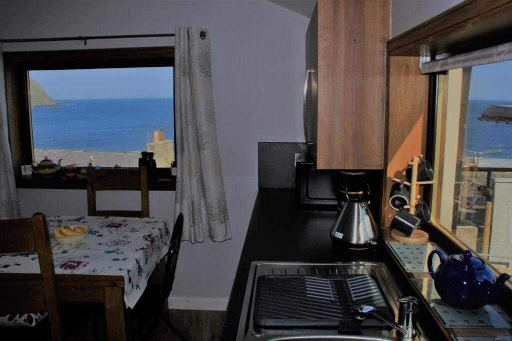Bellevue Holiday Cottage Gardenstown Exteriör bild