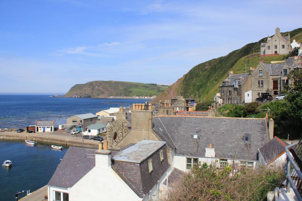 Bellevue Holiday Cottage Gardenstown Exteriör bild