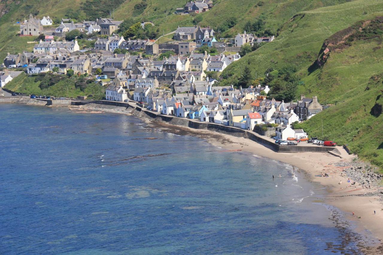 Bellevue Holiday Cottage Gardenstown Exteriör bild